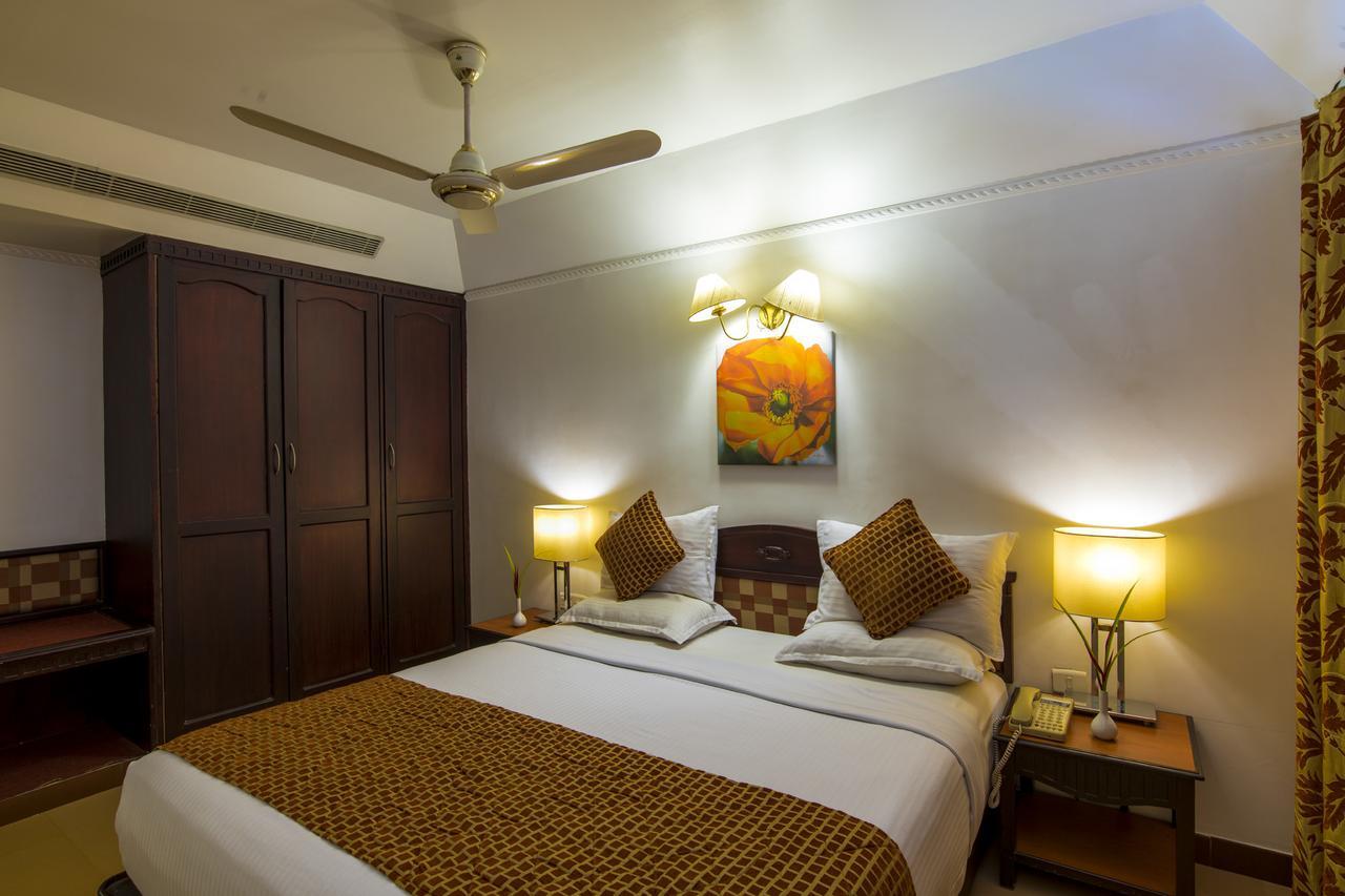 Golf View Hotels & Suites Nedumbassery Exteriér fotografie