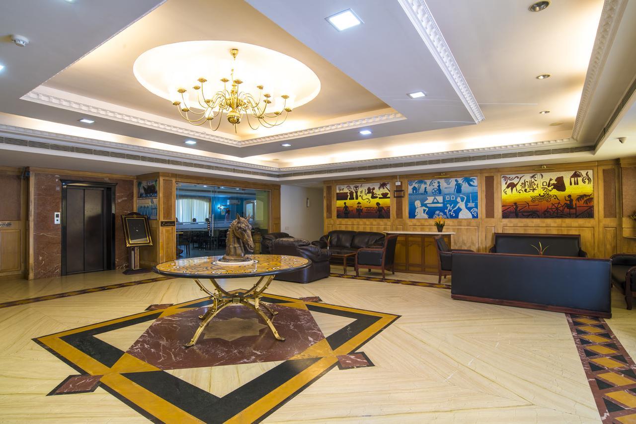 Golf View Hotels & Suites Nedumbassery Exteriér fotografie