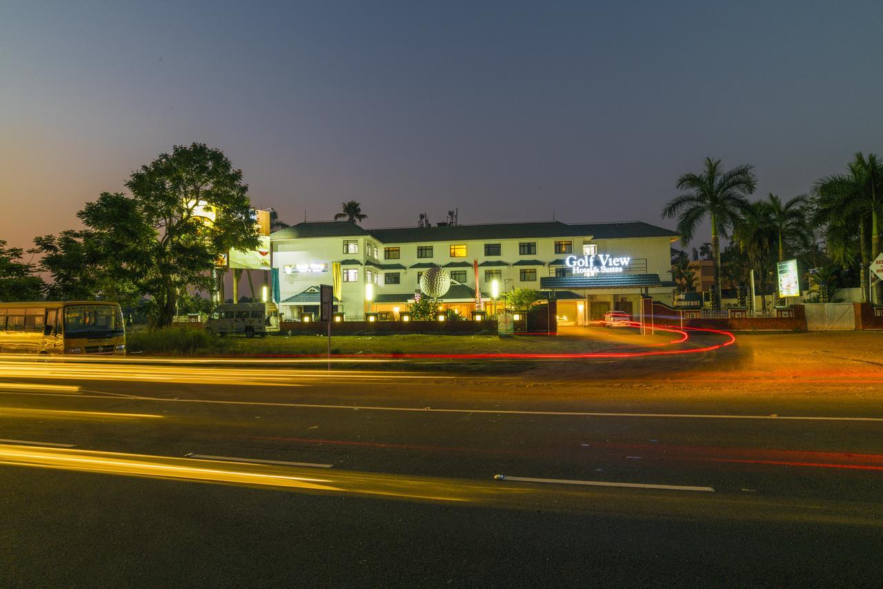 Golf View Hotels & Suites Nedumbassery Exteriér fotografie